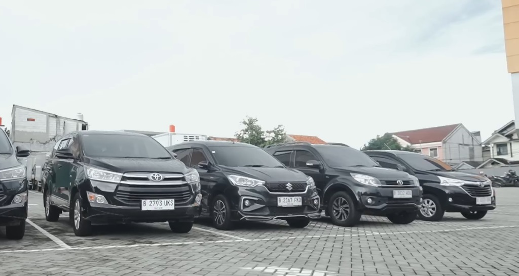 Rekomendasi Mobil Bekas MPV 2004-2005 Murah Siap Liburan Akhir Tahun