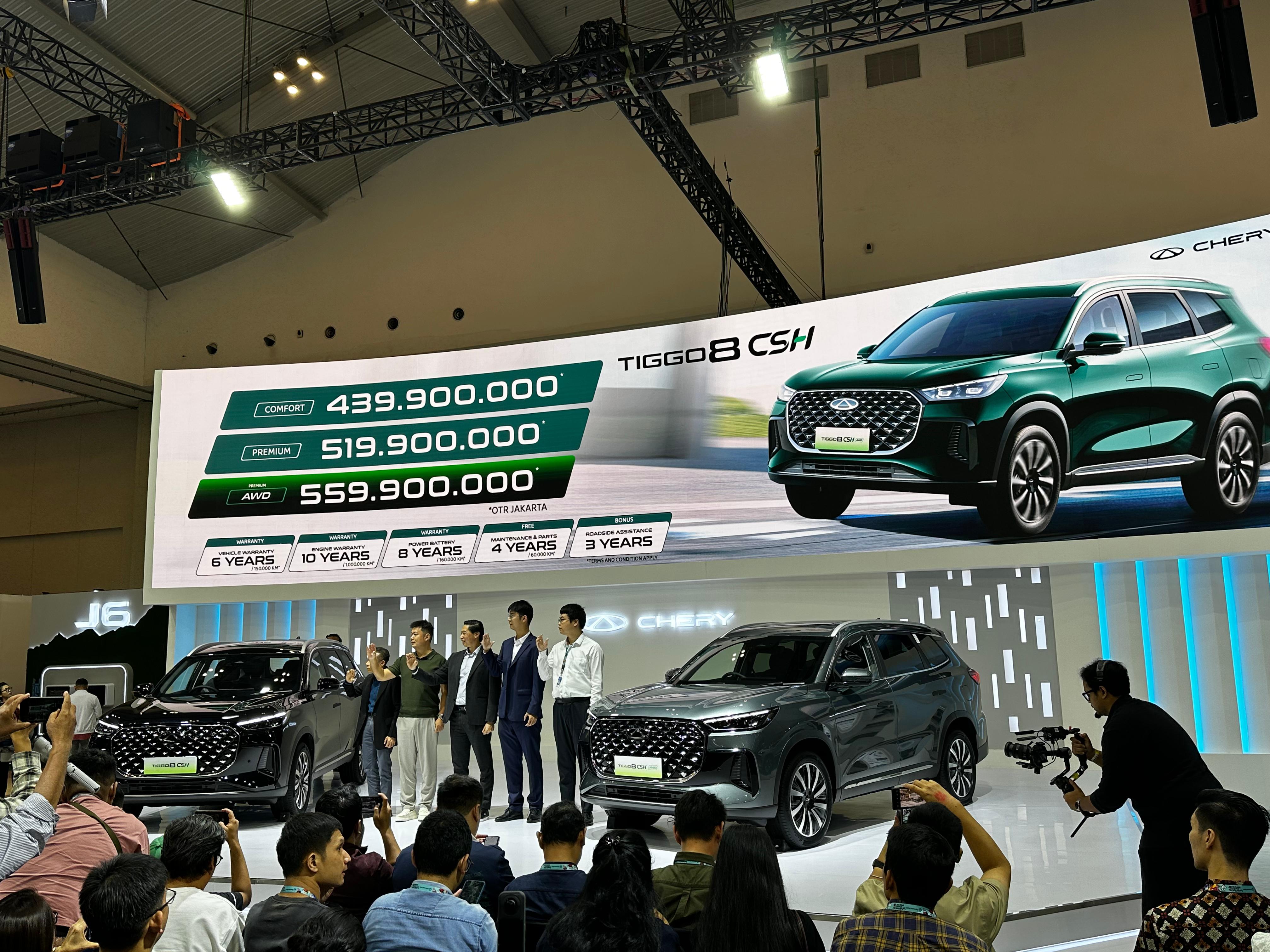 Varian Termurah Chery TIGGO 8 CSH Hadir di GJAW 2025, Harga Cuma Segini