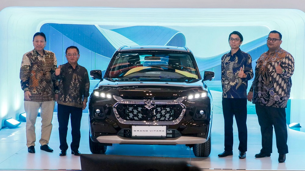 Dibanderol Mulai Rp 400 Jutaan, Ini Deretan Fitur Suzuki Grand Vitara Hybrid Facelift di GJAW