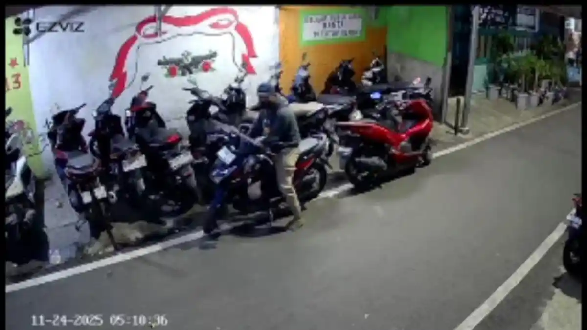 Penjaga Parkiran Kesirep Pria Berhoodie Hitam, Pagi Hari Syok Bersama Pemilik Honda BeAT