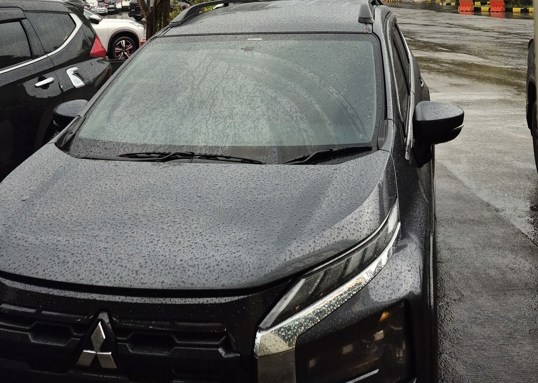 Parkir Lama Saat Liburan Tahun Baru? Gini Cara Jaga Kondisi Mobilnya!