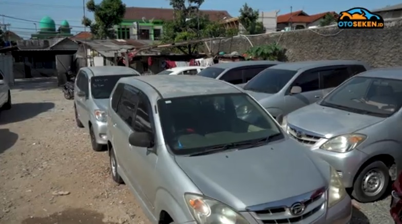 Murah Meriah Kabin Muat Banyak, Harga Daihatsu Xenia Bekas 2004 Tinggal Segini