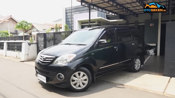 Segini Biaya Perbaikan Dudukan Spion Toyota Avanza yang Patah