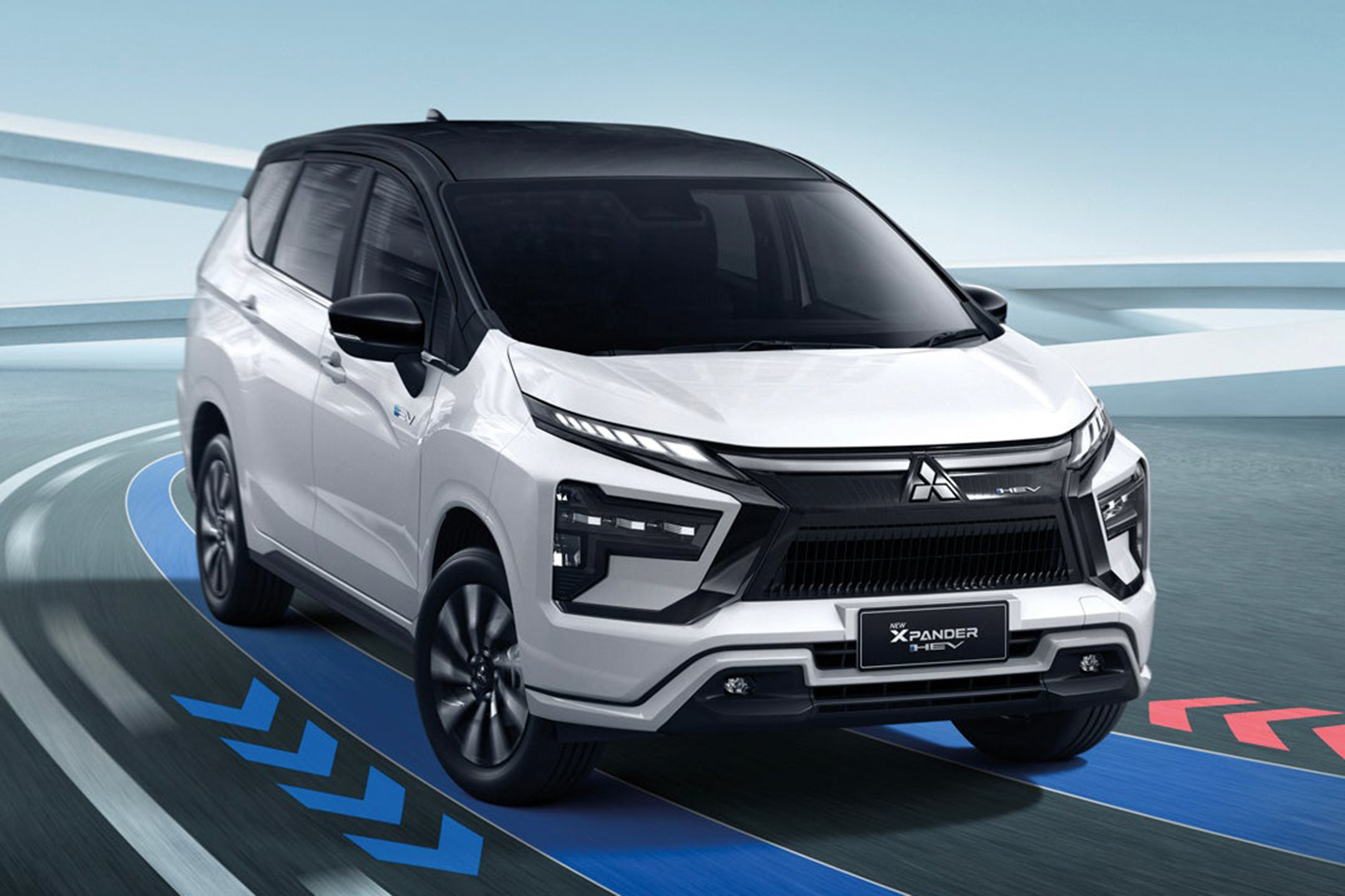 Segenap Fitur Mitsubishi Xpander HEV, Ada Yang Lebih Oke Dari Veloz?