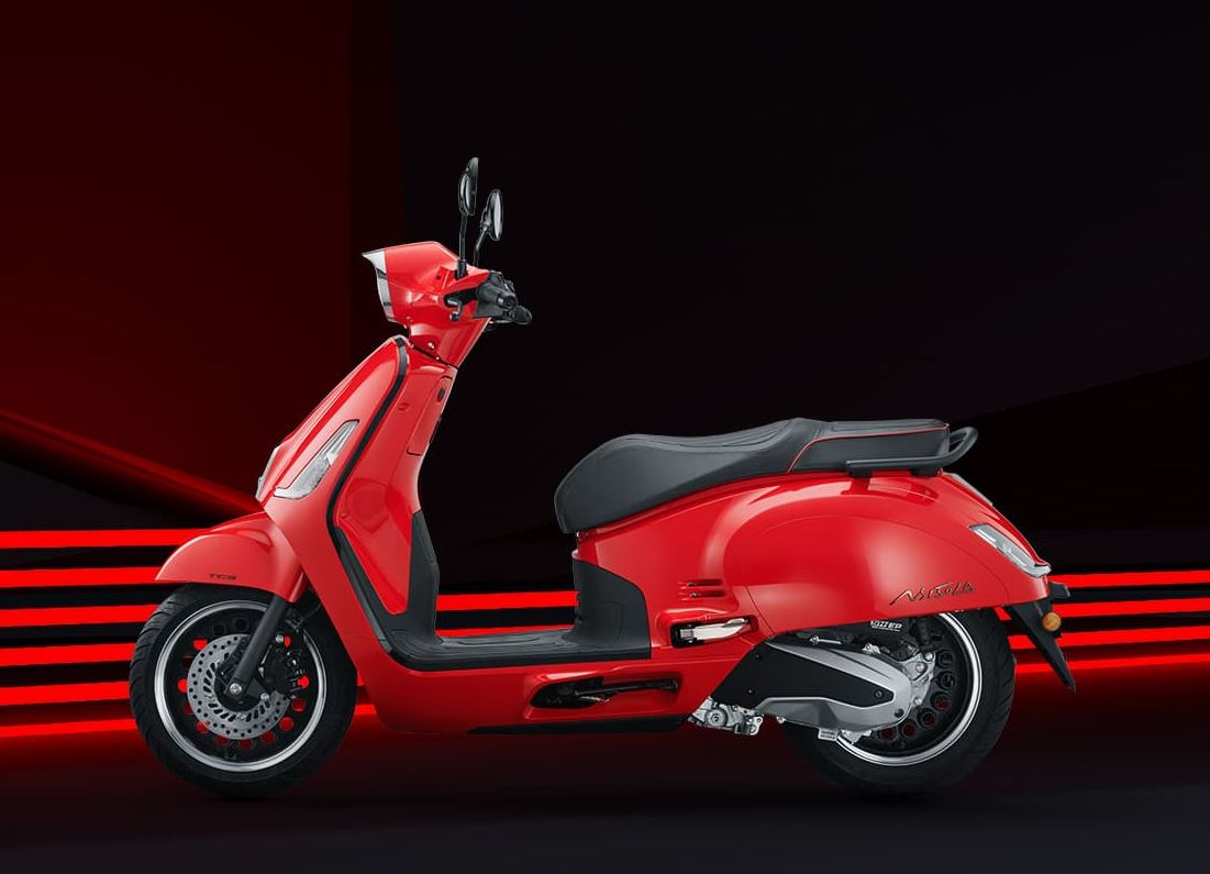 Honda Luncurkan Skutik Retro Baru Bernuansa Imlek, Cuma Butuh 2,3 Liter BBM buat Jalan 100 Km