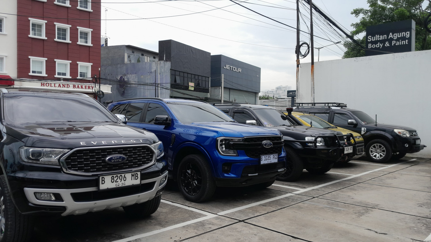 Pemilik Mobil Ford Merapat, Ada Servis Gratis dan Diskon di Ford Bekasi