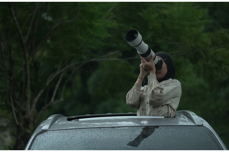 Mitsubishi Pajero Sport Menemani Aktivitas Birding Anya Cahyara di Alam Terbuka