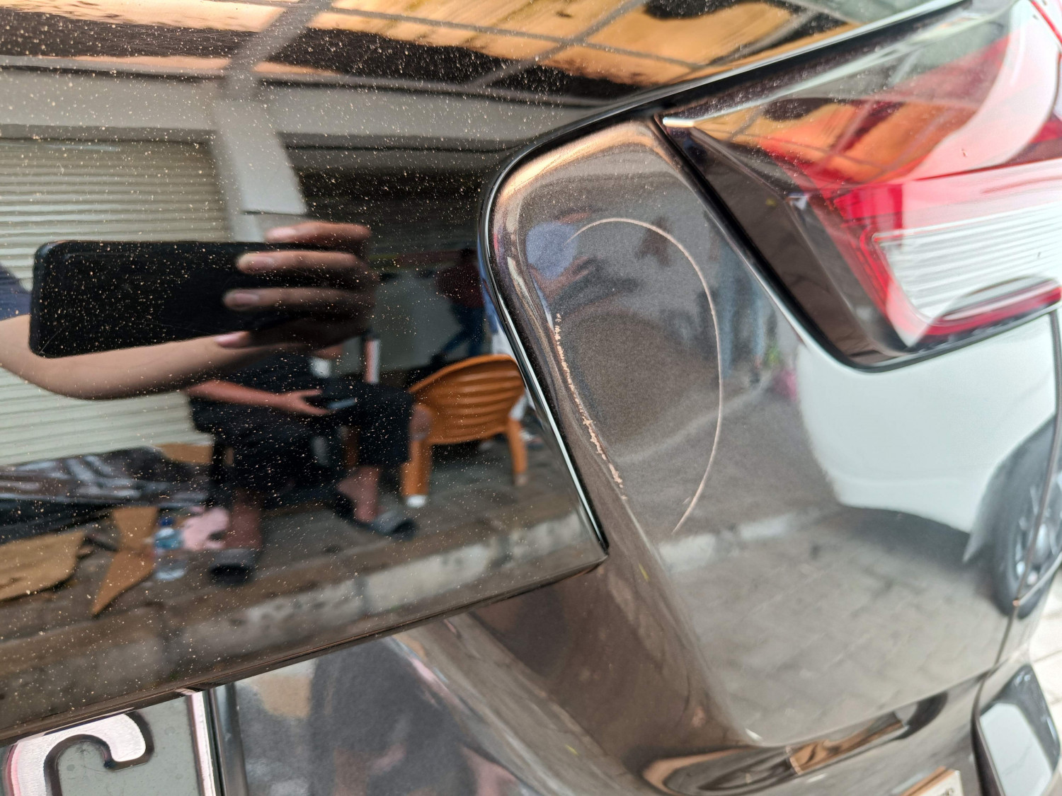 Bodi Mobil Listrik Penyok, Segini Biaya Perbaikan di Bengkel Spesialis