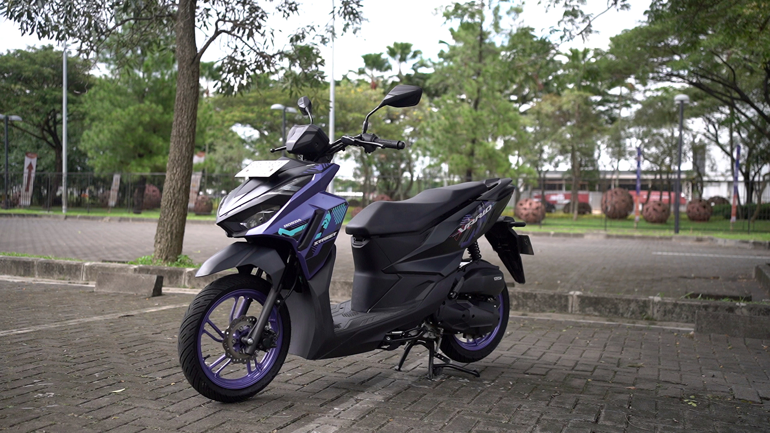 Kenali Sebelum Beli, Ragam Fitur Unggulan Honda Vario Street 125 2026