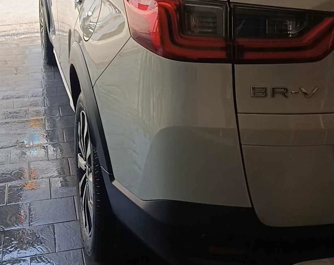 Kondisi Cat atau Waktu? Ini Jadwal yang Tepat untuk Poles Bodi Mobil