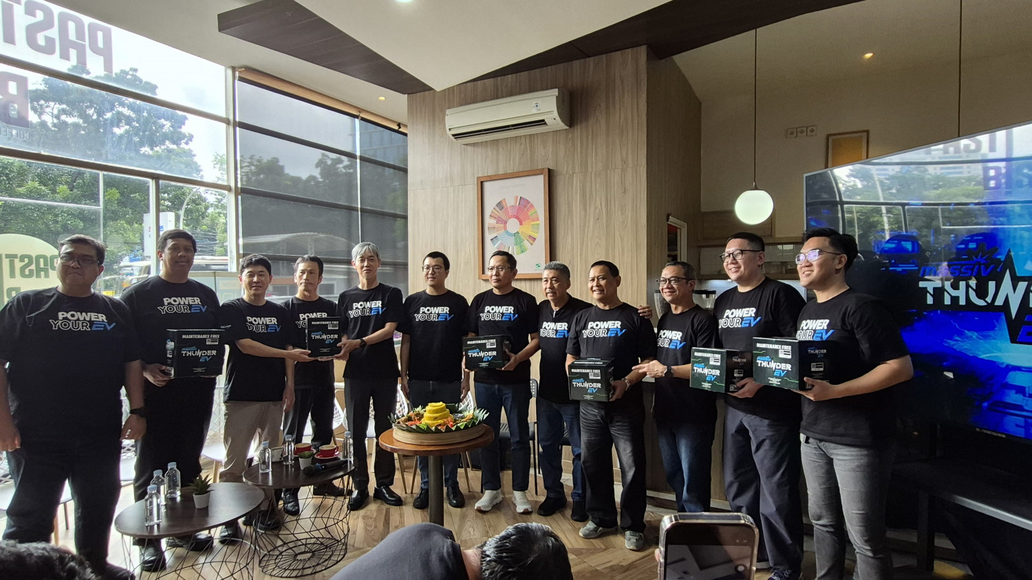 Pertama di Indonesia! Massiv Perkenalkan Aki 12V Khusus Mobil Listrik