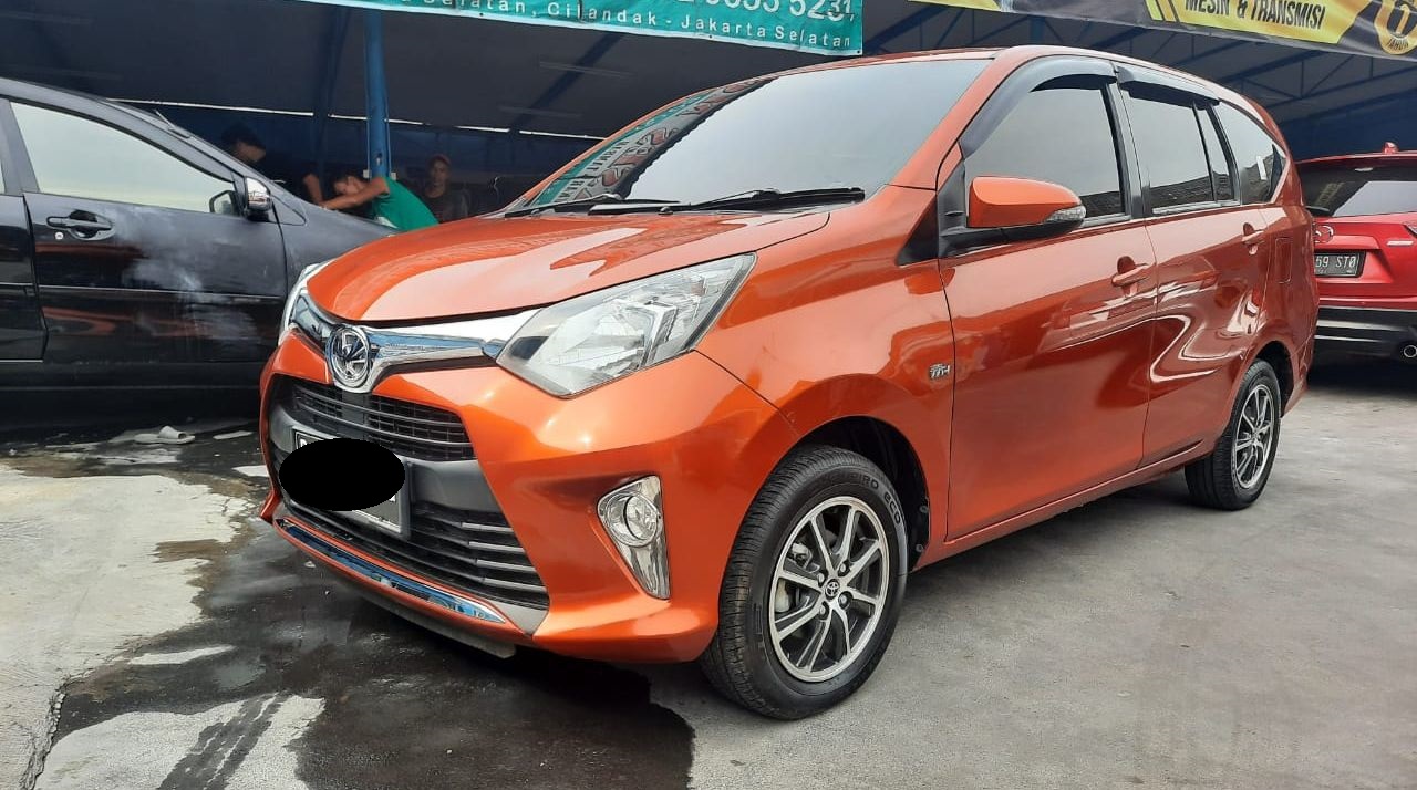 Mudik Lebaran Naik Daihatsu Sigra 2017, Irit Bensin Kabin Lega Harganya Miring