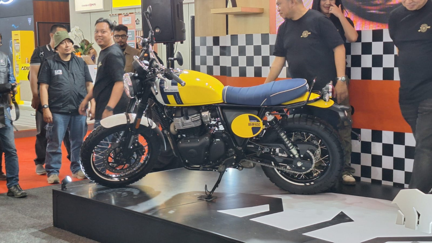 Scrambler Kalcer Dari Pabrik, Ini Inspirasi Royal Enfield Bear 650