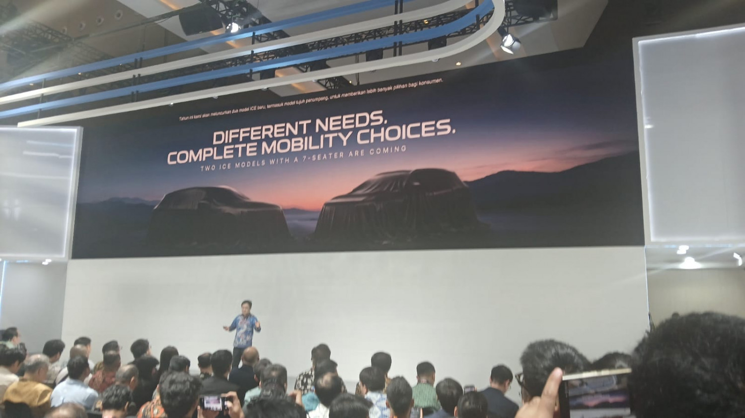 Geely Bakal Luncurkan 2 Mobil ICE Konfigurasi 7 Penumpang Tahun Ini