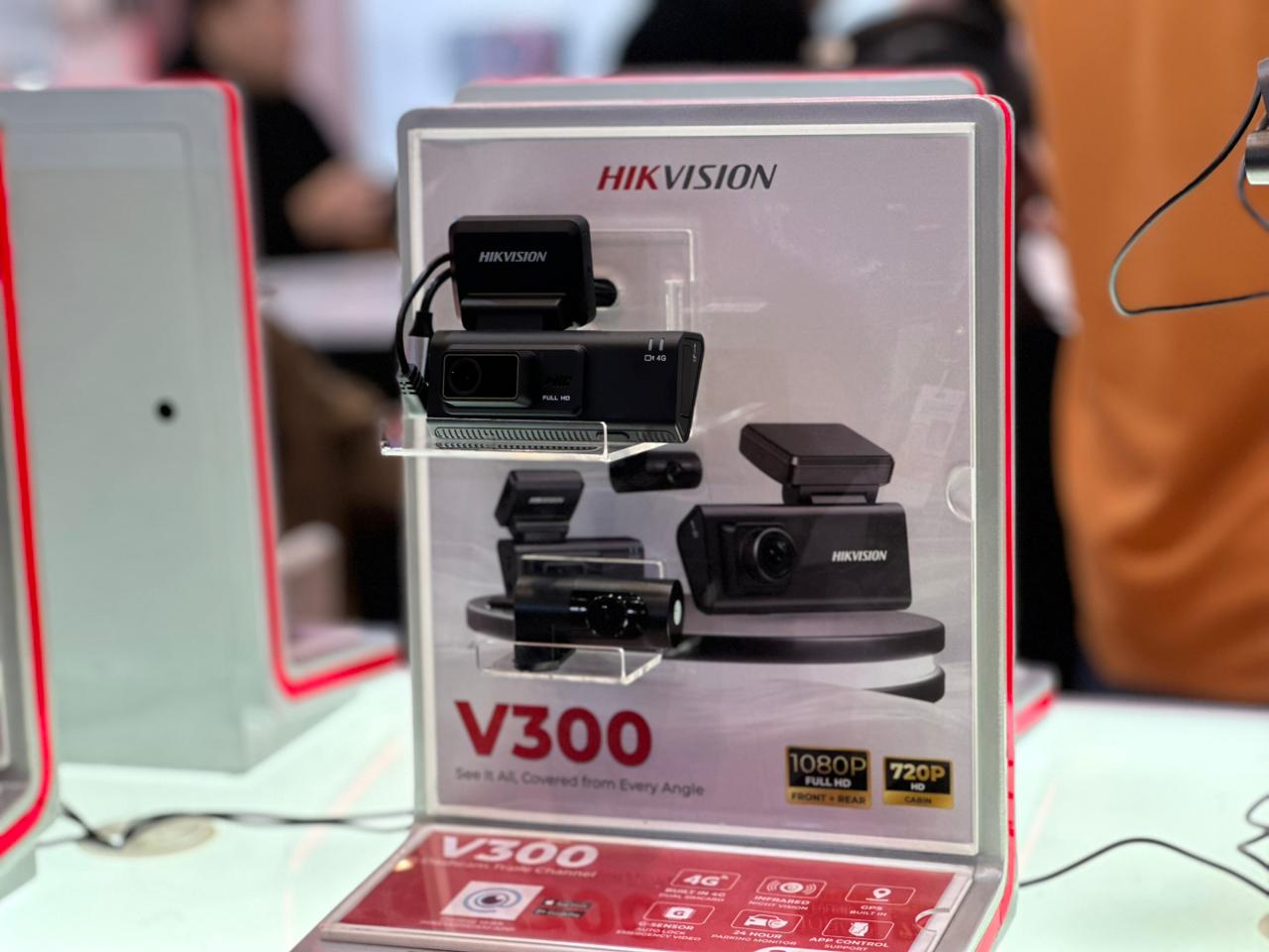 Dashcam HIKVision V300 Launching di IIMS 2026, Punya 3 Kamera, 4G dan GPS Tracker