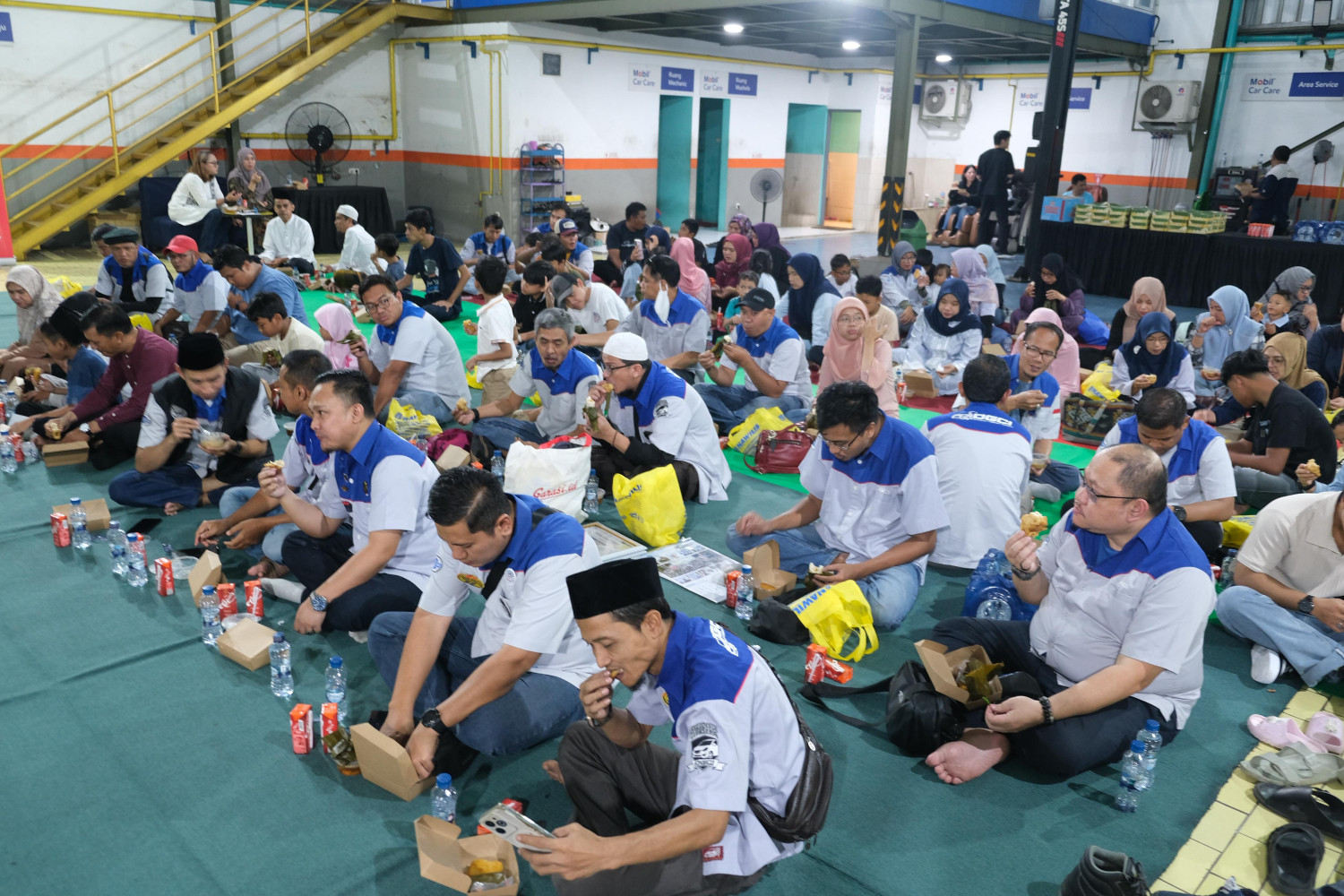Datsun Go+ Community Indonesia Masih Eksis, Gelar Bukber dan Santunan Anak Yatim