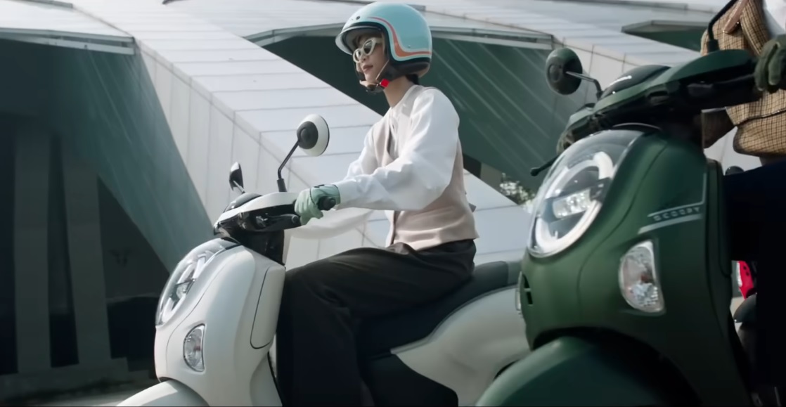 Harga Rp 300 Ribuan, Ini Fitur Rahasia Helm Honda Scoopy yang Nggak Banyak Orang Tahu