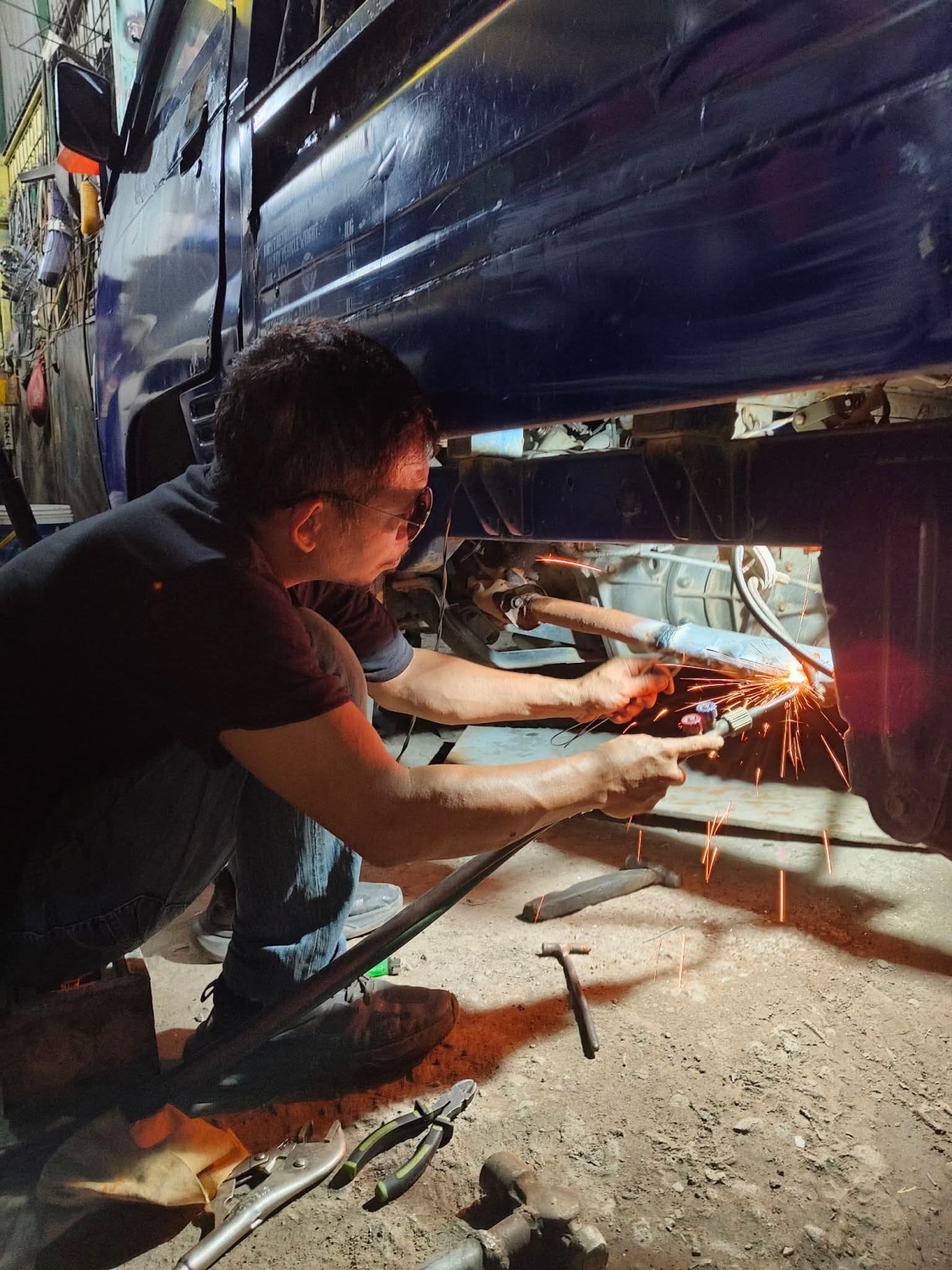 Benarkah Karat pada Knalpot Mobil Bisa Picu Kebocoran Gas Buang?