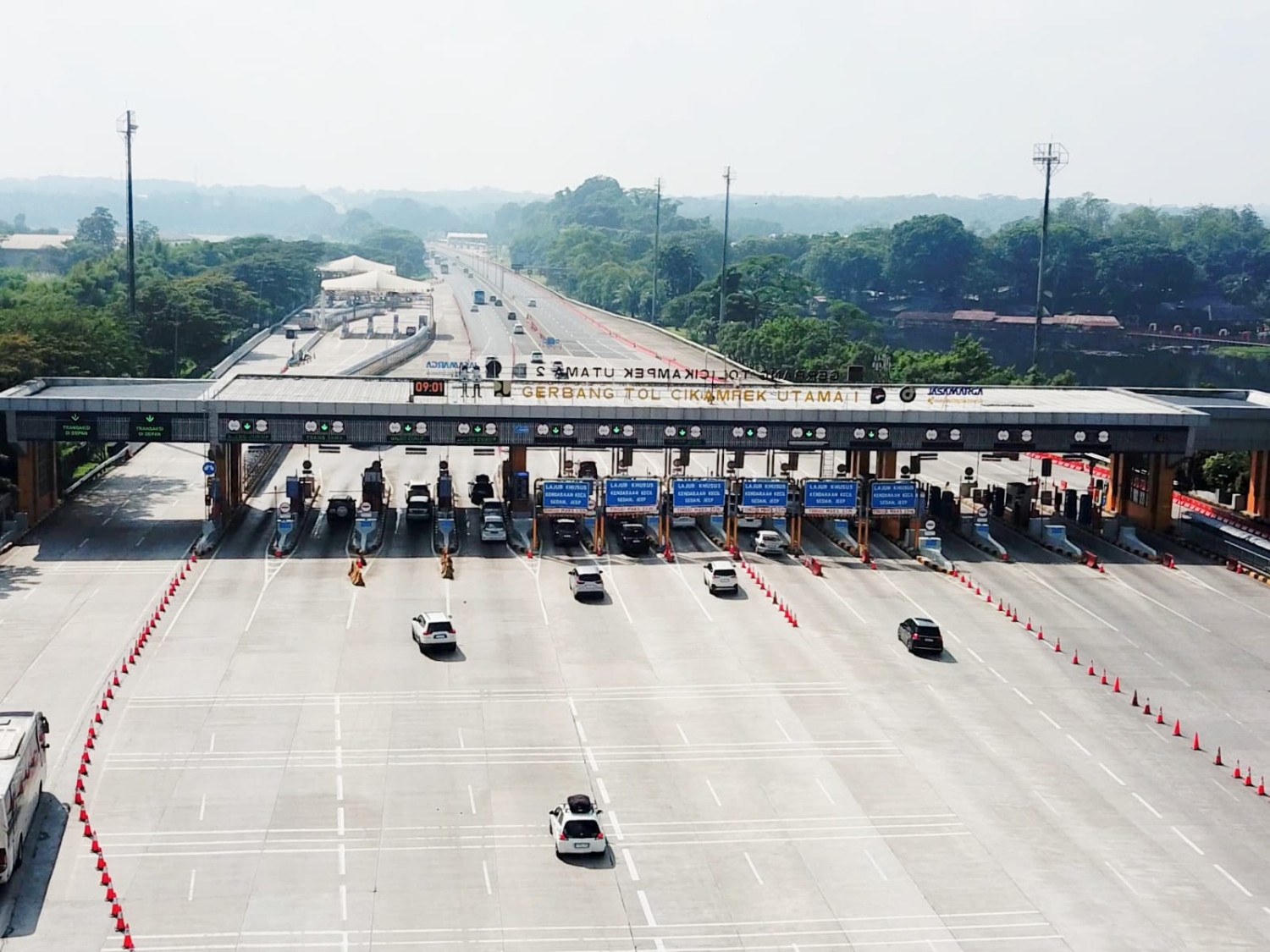 Bubar Jalan, One Way KM 70–414 Resmi Ditutup, Lalin Tol Diklaim Balik Normal