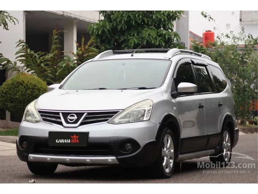 5 Rekomendasi Mobil Keluarga Bekas di Bawah Rp100 Juta, Dapat Alphard Sampai Kijang Innova