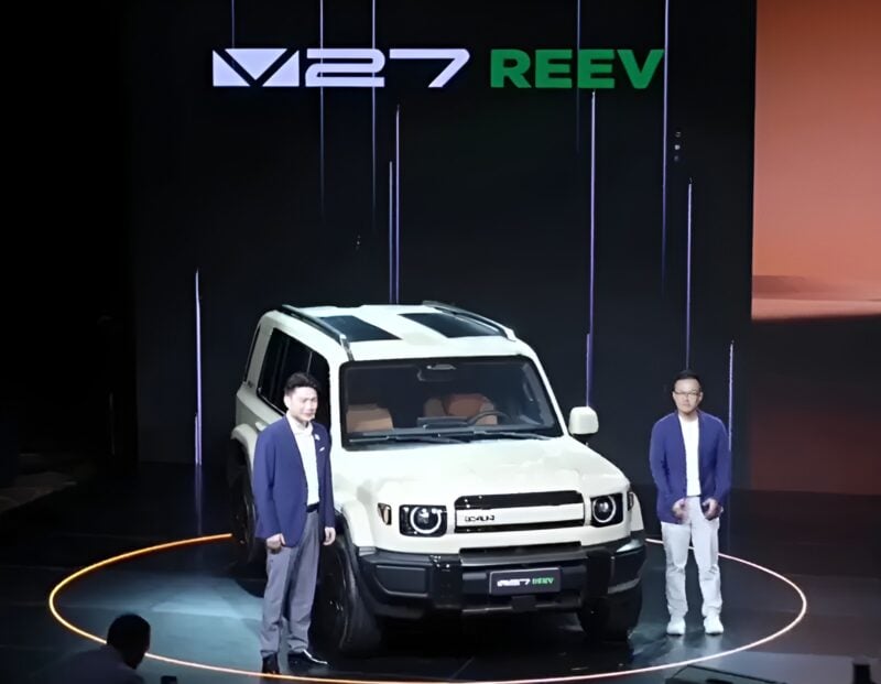 iCar V27 makes world debut in Dubai – iCar’s biggest model yet, 1.5T REEV, up to 455 PS, 200 km EV range