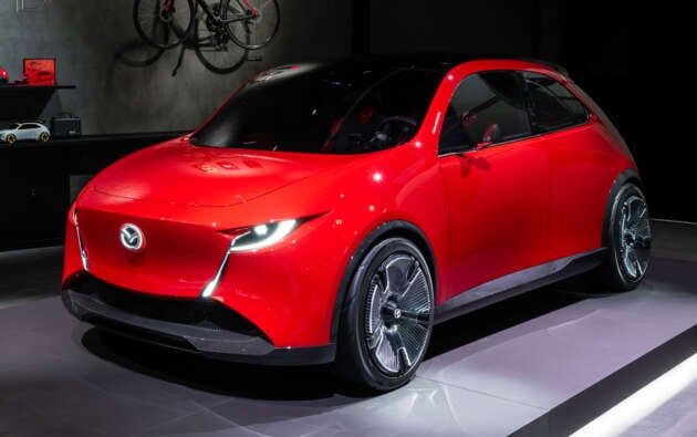 Mazda Vision X-Compact concept debuts in Tokyo – Mazda 2 revived with petrol power, funky styling