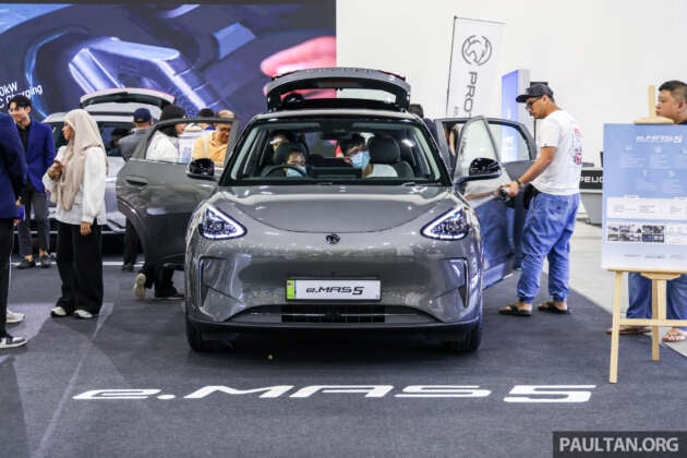 Proton eMas at ACE 2025 – eMas 5 Premium on display, RM70k for 325 km WLTP, test drives available