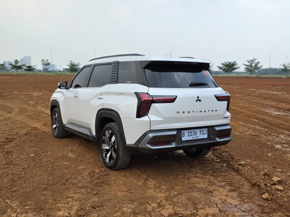 Review Singkat Mitsubishi Destinator, Pilihan Menarik SUV 7 Penumpang 