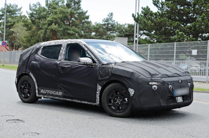 Hyundai Ioniq 2 - Autocar