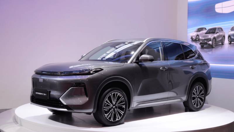 Geely Auto Indonesia pikat pengunjung GIIAS 2025