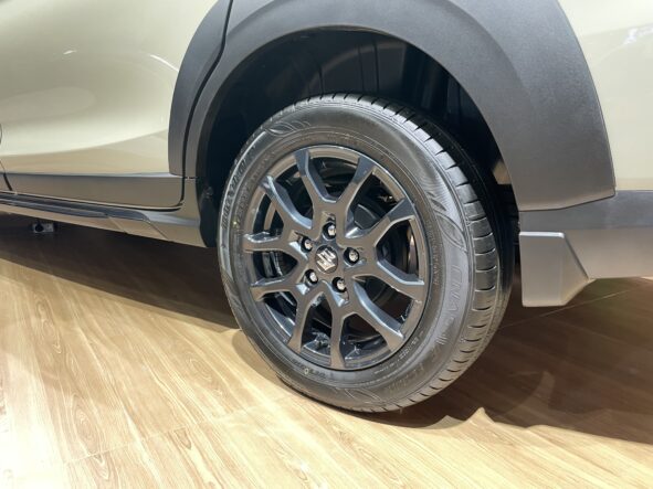 Ini Detail Ubahan di Varian Tertinggi Suzuki XL7 Alpha Kuro