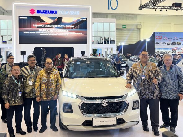 Suzuki Grand Vitara Tampil Lebih Segar di GJAW 2025