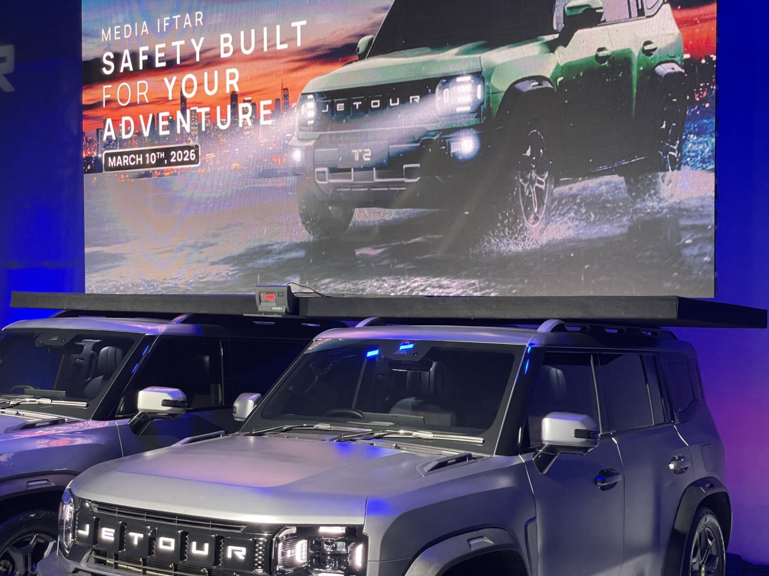 Jetour T2 Buktikan Ketangguhan Struktur, Sanggup Menahan Beban Hingga 350 Kg