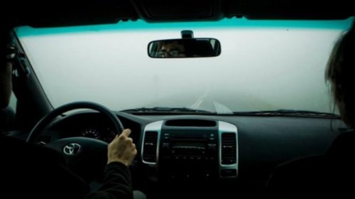 Terpopuler: Cara Rawat Jas Hujan, Trik Kaca Helm Licin, dan Setelan AC Anti Embun