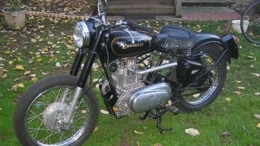 Panduan Lengkap Cara Engkol Sepeda Motor dengan Aman dan Efektif