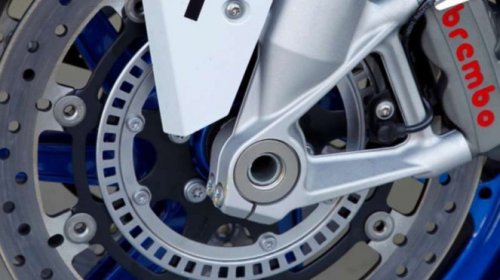 Deretan Fitur Sepeda Motor Modern yang Berguna di Kehidupan Sehari-hari!