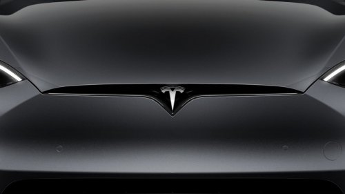 Tesla Umumkan Pembaruan Besar untuk Fitur Self-Driving, Lebih Cerdan dan Aman!