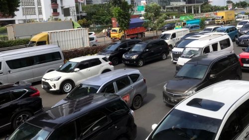 Terpopuler: Jakarta Macet Lagi, Adu Creta Active vs Venue, dan Kebiasaan Bikin EV Boros