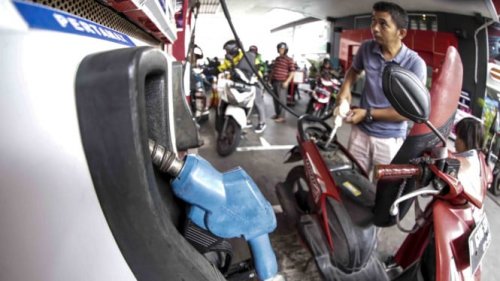 Terpopuler: Harga BBM Turun hingga Tips Perawatan Motor