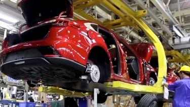 Ribuan Mobil Asal China Ditemukan Disimpan Ilegal