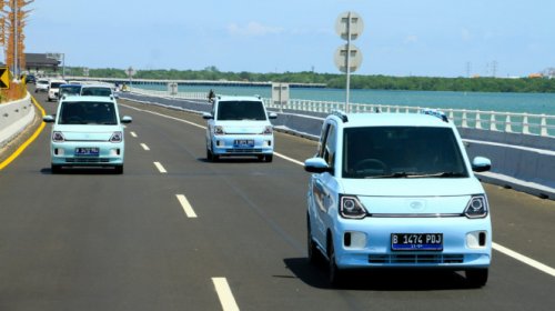 Terpopuler: 3 Mobil Rp100 Jutaan Bebas BBM, Kabar Baru Shell dan Update Harga Wuling