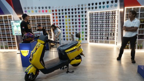 Konsistensi Bikin Produsen Cat Semprot Kendaraan Ini Raih Penghargaan