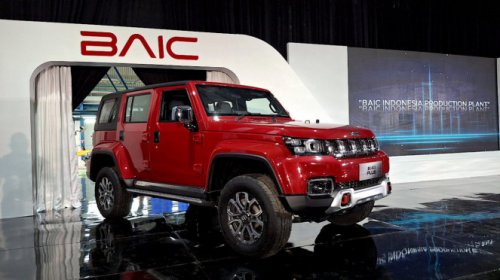 Kaleidoskop 2025: Mustang hingga Tank 300, Tahun Ramainya Mobil Mesin Konvensional