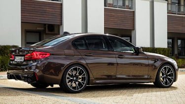 Pengecatan Mobil Berbasis Aerosol Mulai Tantang Metode Konvensional