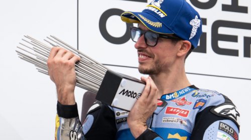 Sejarah Baru! Alex Marquez Tumbangkan Marc Marquez di Lintasan MotoGP