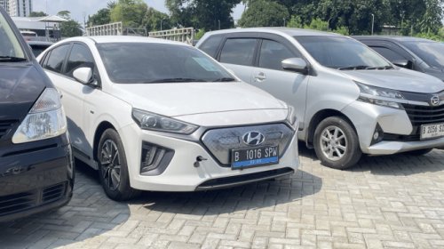 Terpopuler: Mobil Listrik Bekas Sulit Dilirik, Harga Menarik Daihatsu Hybrid