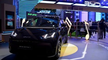 Pasang Charger BYD Atto 1, Jangan Kaget Sama Biaya Tambahannya