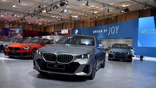 Terpopuler: Mobil Terbaik GIIAS 2025, Inovasi Baru Sepeda Listrik