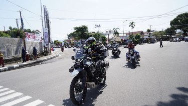 Touring Motor Besar Ungkap Pesona Tersembunyi Indonesia