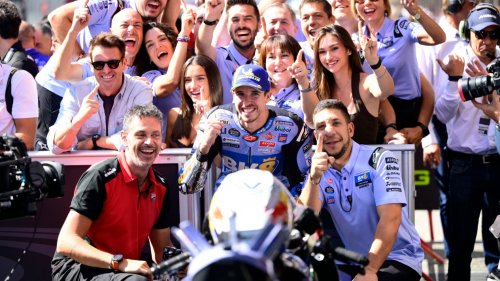 Sejarah Baru! Alex Marquez Tumbangkan Marc Marquez di Lintasan MotoGP